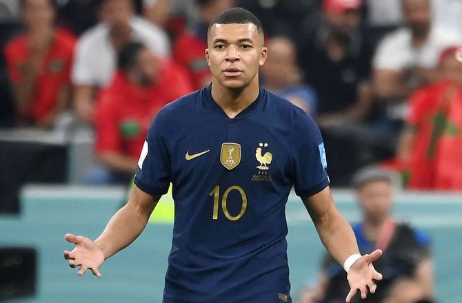 VM -Vild statistik: Mbappé har haft én defensiv aktion ved VM 