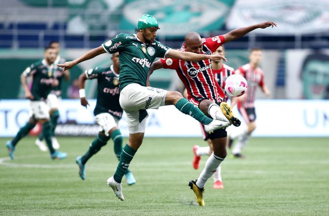 International -West Ham bekræfter: Henter ung brasiliansk stopper