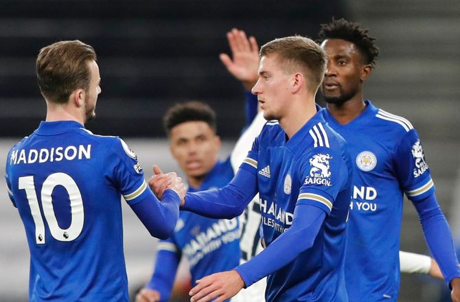 Jupiler Pro League -Dennis Praet rykker tilbage til hjemlandet