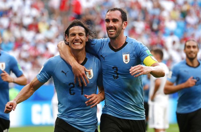 VM -Avis: Uruguay-stjerner risikerer lang straf efter VM-ballade