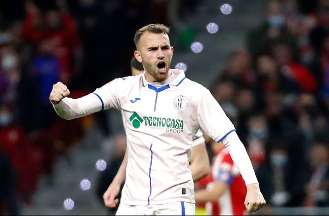 La Liga -Getafe-profil er blevet opereret i knæet