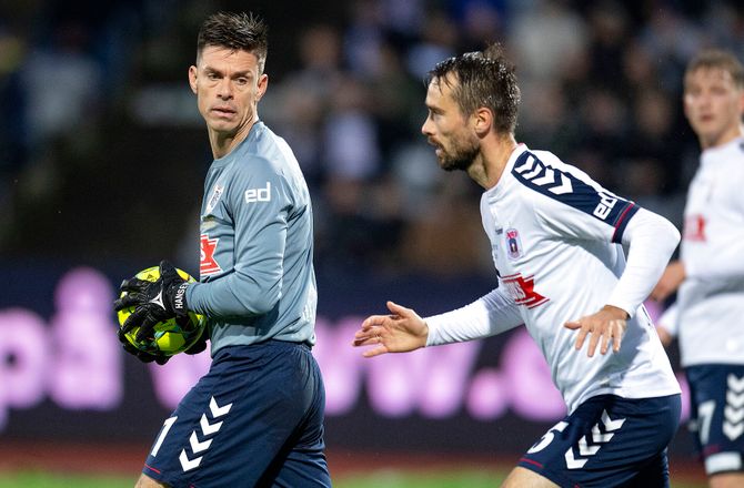 3F Superliga -AGF taler forlængelse med rutineret duo