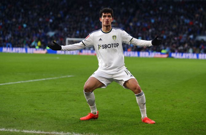 FA Cup -Drama da Leeds sikrede Cardiff-omkamp i sidste sekund