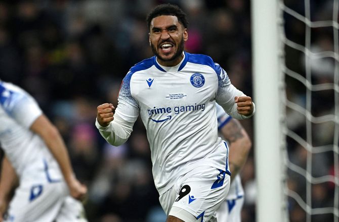 FA Cup -Chok: Stevenage sender Aston Villa ud efter vildt comeback