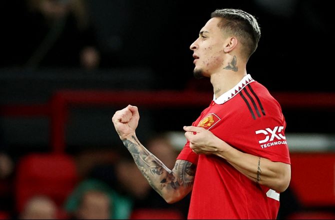 Premier League -Medie: United skifter strategi og fokuserer på afgange 