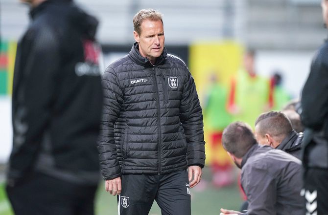 International -DBU forlænger med U-landstrænere