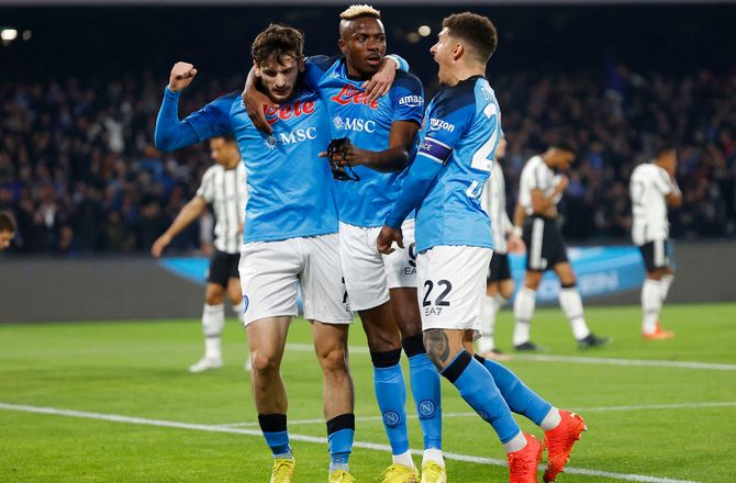 Serie A -Napoli ydmygede Juventus med 5-1 i topbrag