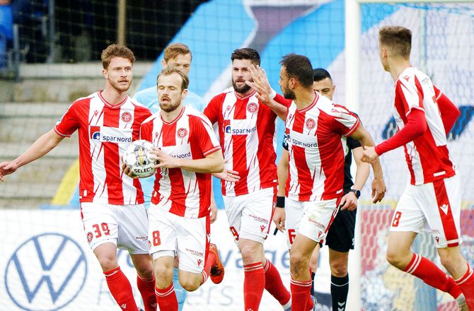 3F Superliga -Medie: Vålerenga vil hente Iver Fossum i AaB