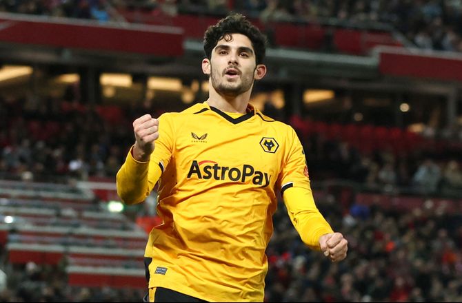 Primeira Liga -Benfica lejer portugisisk landsholdskant i Wolves - igen