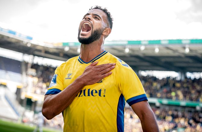 3F Superliga -Slimanes lejr toner rent flag til Brøndby: Tid til at komme videre