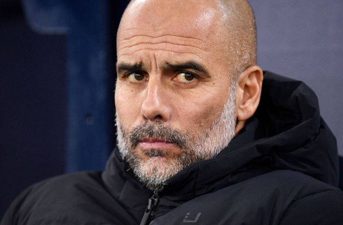 Premier League -Pep forsvarer City-titler: Var det vores skyld at Gerrard gled?