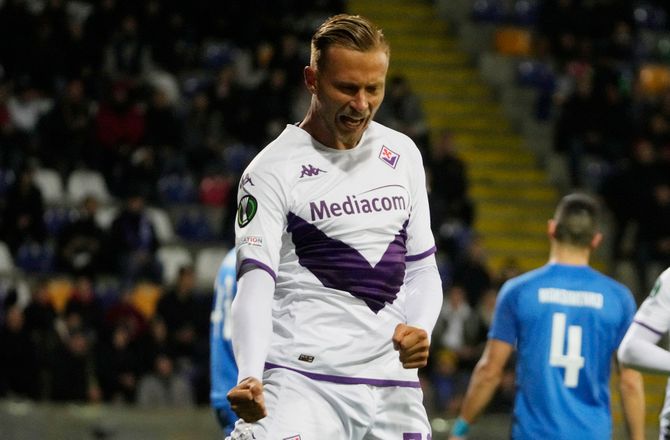 Serie A -Fiorentina henter tjekkisk landsholdsspiller permanent