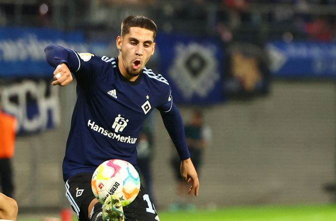 2. Bundesliga -Tre nye point til HSV: Slog Hansa Rostock 2-0