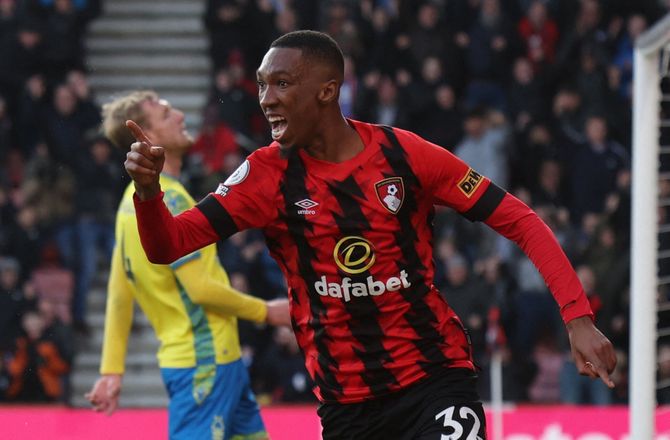 Premier League -Bournemouth binder finurlig kantspiller