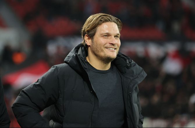 CL -BVB-chef kan ikke regne Chelsea ud: De har jo handlet så meget