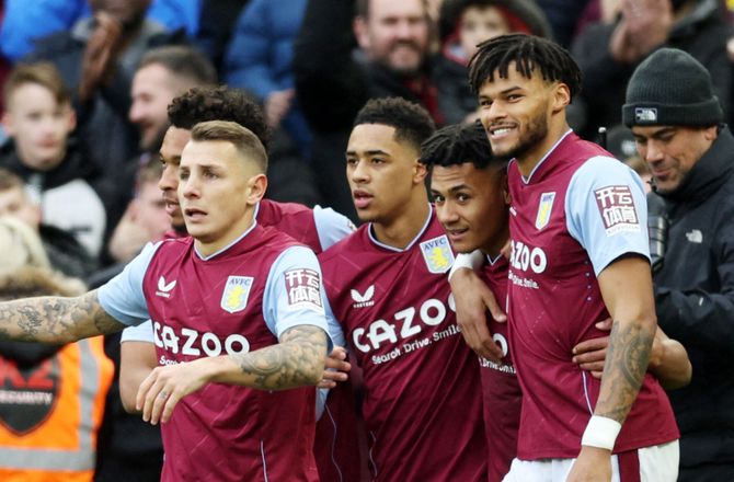 Premier League -Aston Villa-ejer køber sig ind i portugisisk topklub