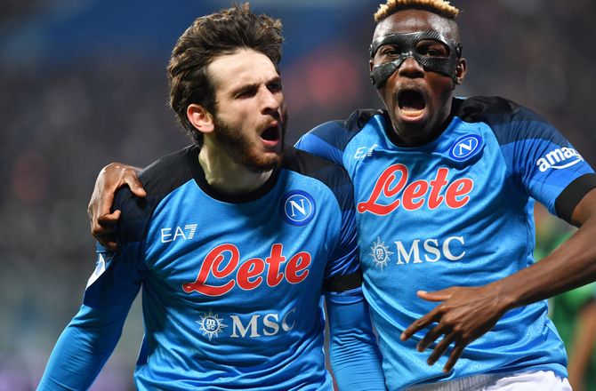 Serie A -Gylden Napoli-duo udbyggede forspring til 18 point