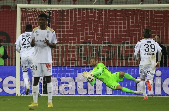 Ligue 1 -Schmeichel pillede et straffespark da Nice og Reims delte