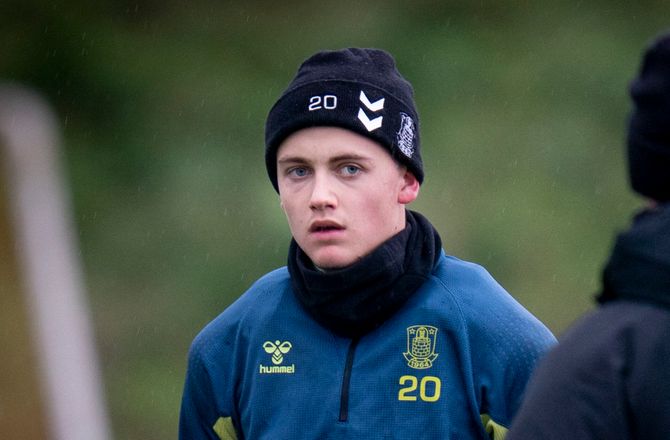 3F Superliga -Officielt: Brøndby sælger Fallenius til Djurgården