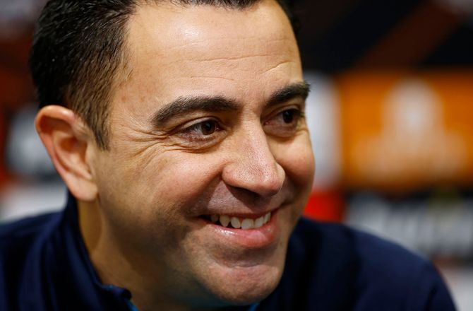 Premier League -Xavi kender mulig United-køber: En god mulighed for klubben