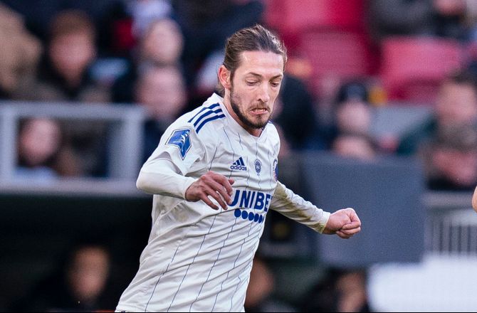 3F Superliga -Rasmus Falk er smigret over OB-interesse: Kan aldrig afskrive noget