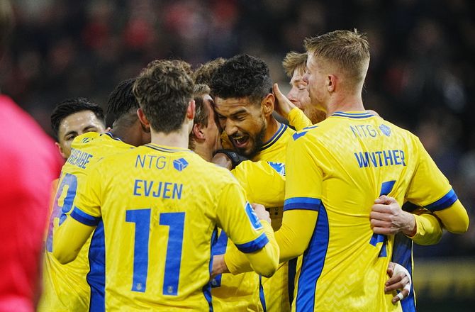 3F Superliga -Brøndby hoppede op i top seks efter sejr mod FCM