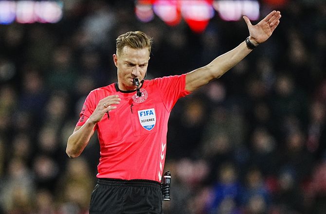 3F Superliga -Dommer: Brøndby-tilbagelægning kunne være dømt