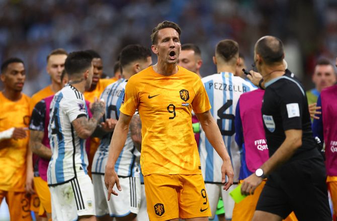 VM -Luuk de Jong stopper på landsholdet