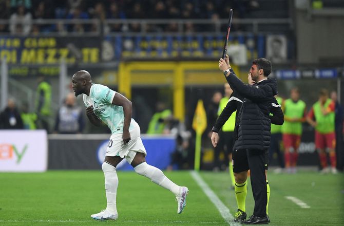 3F Superliga -Mkhitaryan og Martinez på måltavlen i sikker Inter-sejr
