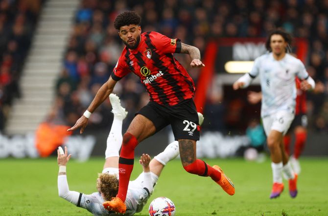 Premier League -Stor Liverpool-nedtur: Billing blev Bournemouth-helt