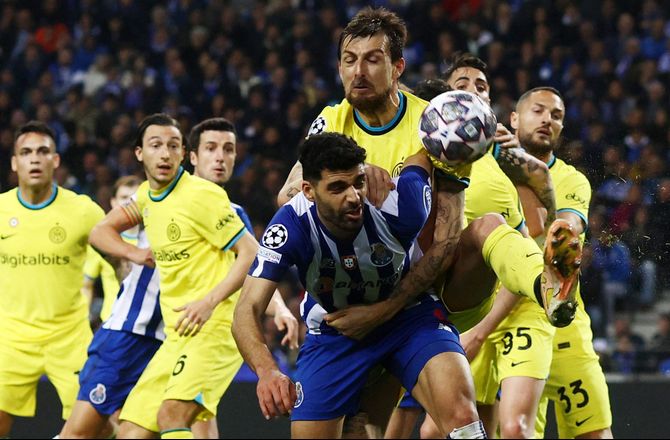 CL -Inter er videre i Champions League efter italiensk specialitet
