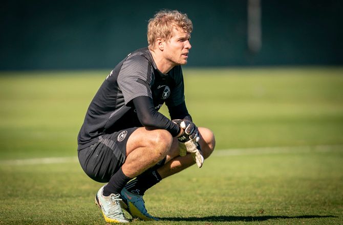 3F Superliga -Nedtrykt Lössl efter trænerfyring: Det er ikke kun Alberts skyld