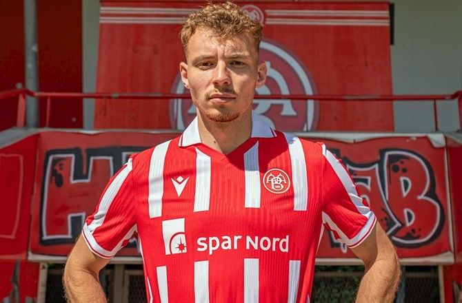 Betinia Liga -Bekræftet: Tibo Persyn er AaB-spiller