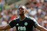 Avis: HSV polstrer fronten med Patson Daka