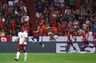 Kanes drømmedebut spoleret af Olmo-hattrick