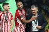 Olympiakos fyrer cheftræneren