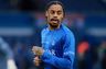 Medie: Bradley Barcola får fem år i Liverpool