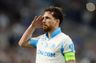 Anførerbindet flået af Højbjerg i Marseille