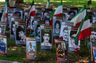 VM-feber: Demonstranter vil have Iran smidt ud