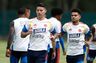 Colombianske stjerner starter mod Usbekistan