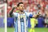 Argentina bænker Messi