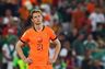 Barca-bet: De Jong meldes ude i fire måneder