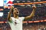 LIVE: Buldrer Spanien videre ved VM?
