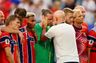 VM-natten: Ståle i tårer og kontroversielt mål