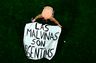 Scalonis tropper holdt banner: 'Falklandsøerne er argentinske'