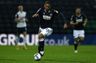 Millwall-kant hylder Zohore: En stor mundfuld